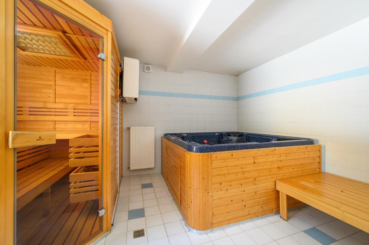 Penzion Petra, Harrachov Aparthotel Exteriör bild