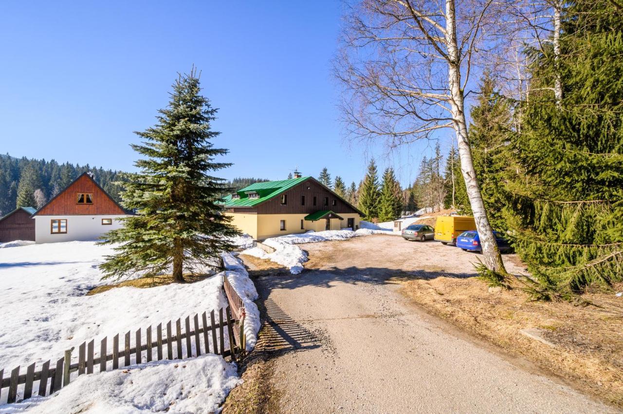 Penzion Petra, Harrachov Aparthotel Exteriör bild